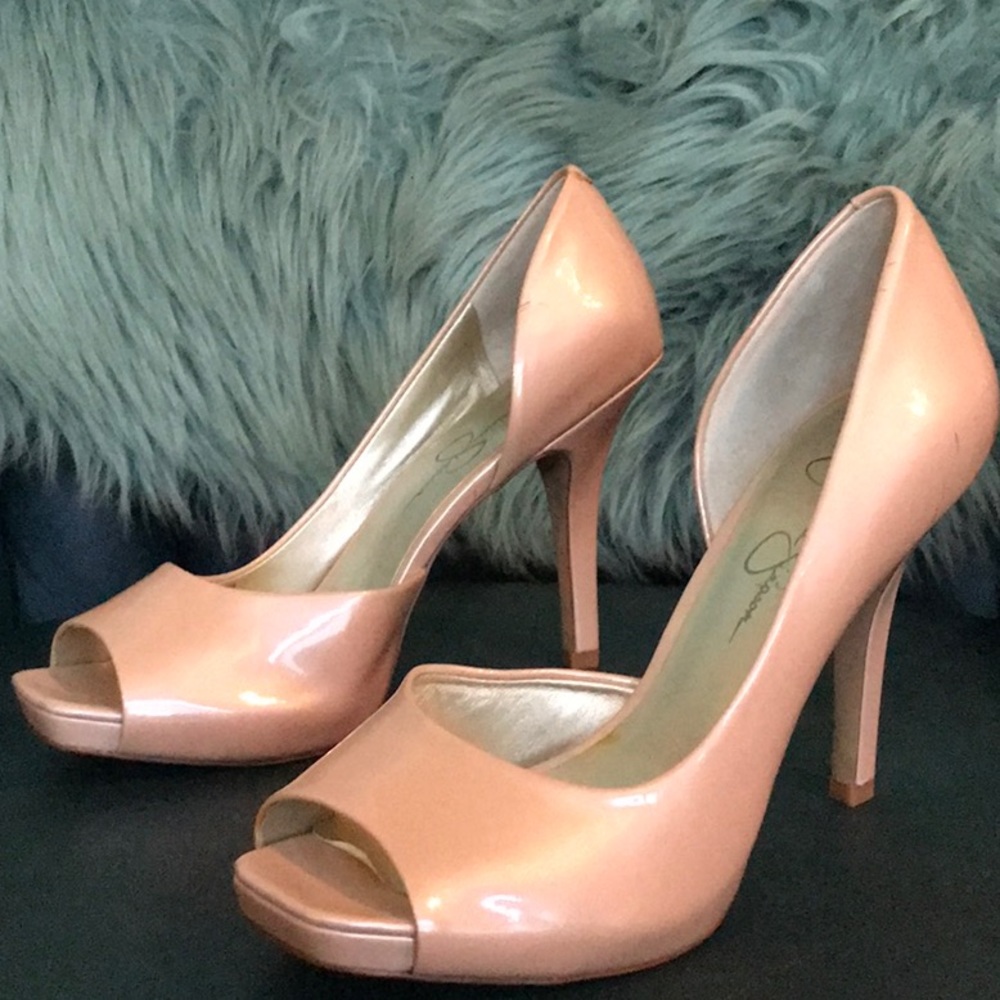 Jessica Simpson Leather peep toe Pumps 8M